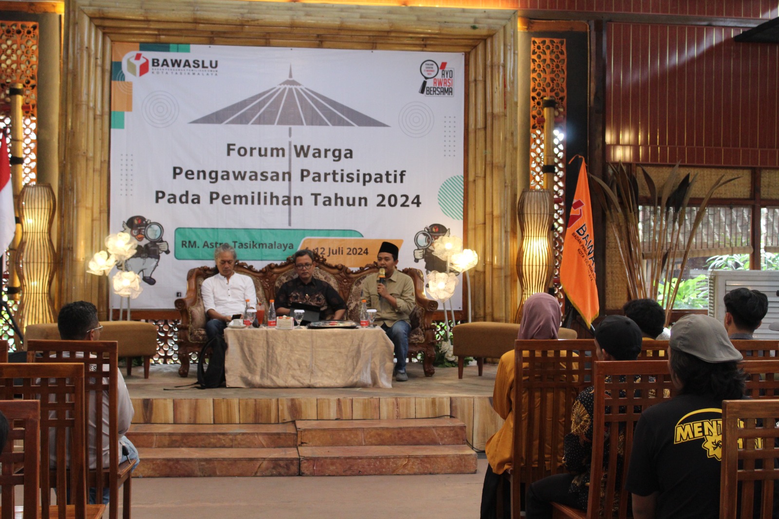  Bawaslu Kota Tasikmalaya melaksanakan kegiatan Forum Warga Pengawasan Partisipatif pada Pemilihan Serentak Tahun 2024 