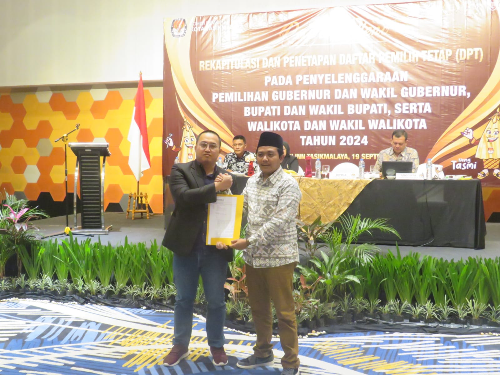 Pleno Rekapitulasi Dan Penetapan Daftar Pemilih Tetap