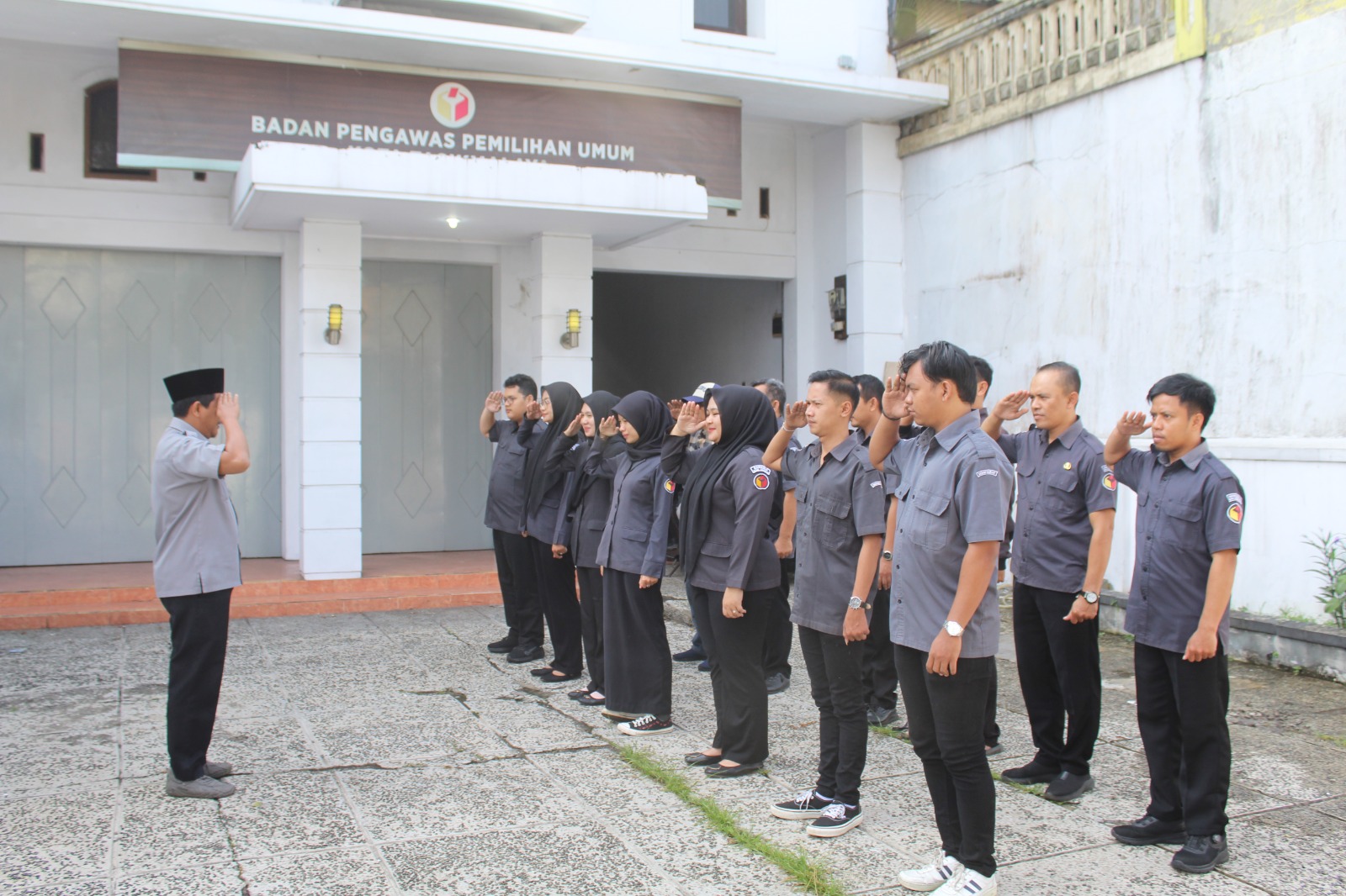 INTEGRITAS PONDASI MATANG DI USIA 18