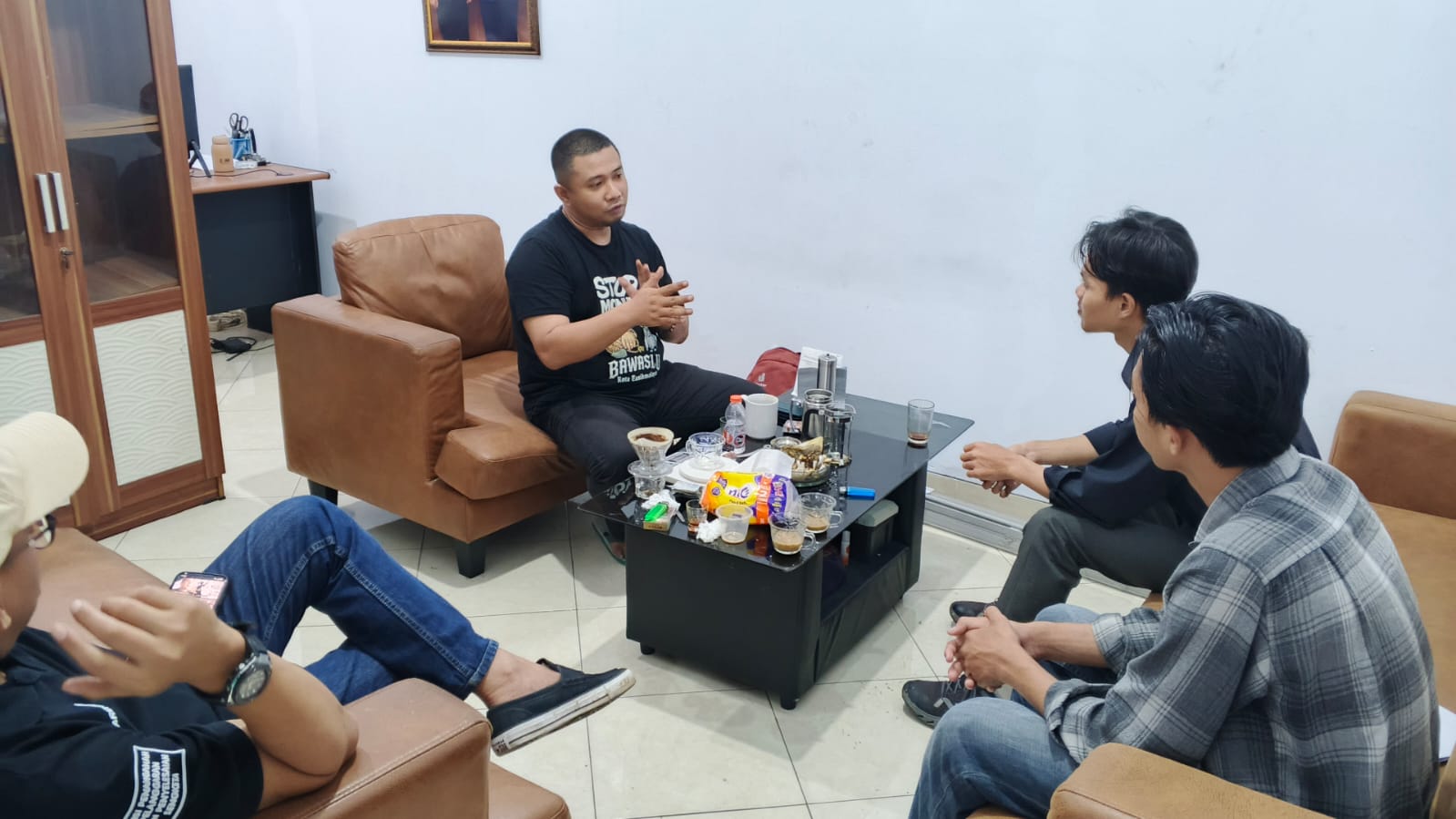 KONSOLIDASI DEMOKRASI DARI SECANGKIR KOPI, LAHIR GAGASAN BESAR UNTUK MENGAWAL DEMOKRASI 