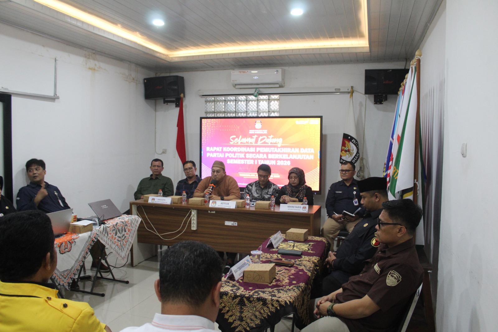 Bawaslu Kota Tasikmalaya Hadiri Rakor Pemutakhiran Data Partai Politik Berkelanjutan Semester I Tahun 2026