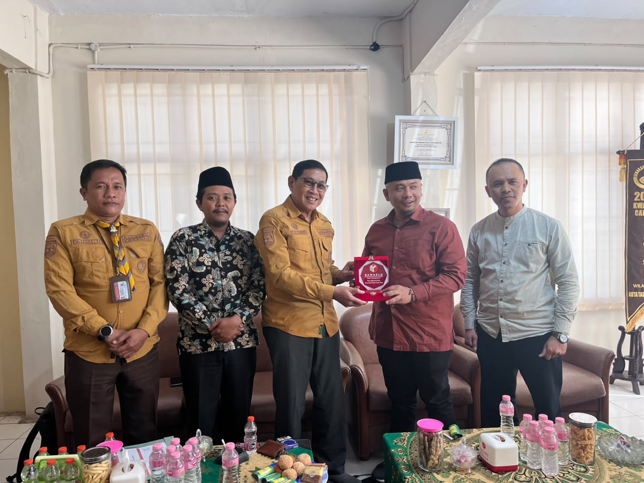 SINERGI PRAMUKA & BAWASLU, SIAP JAGA INTEGRITAS DEMOKRASI