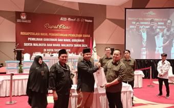 Pengawasan Langsung Pleno Rekapitulasi Penghitungan Suara Pada Pemilihan Serentak Tahun 2024